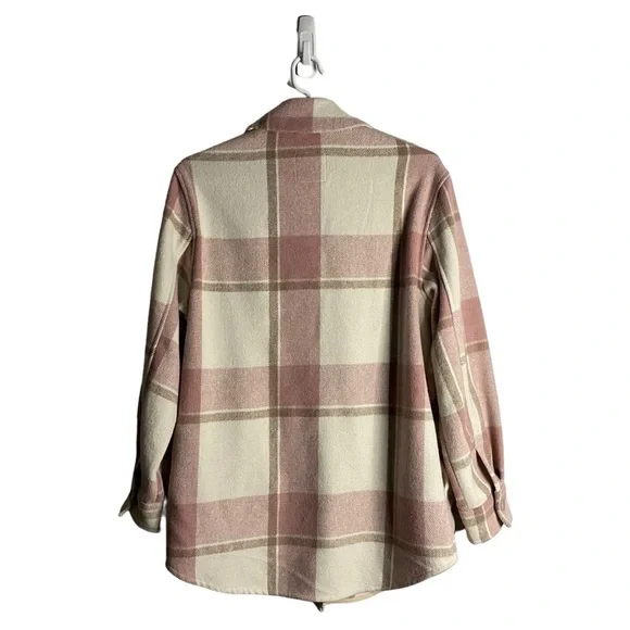 Dynamite - Picture 10 of 10